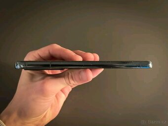 Samsung Galaxy S22 - 10