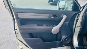 Honda CR-V 2.2 CTDi - 10