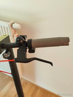 Xiaomi Scooter 4 Pro 2 Gen nová elektrokoloběžka až 35 km/h - 10