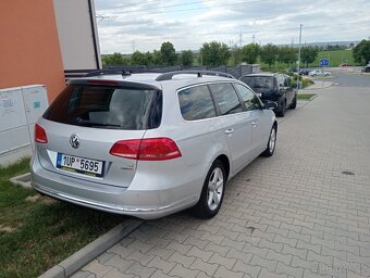 Volkswagen Passat 1.6 TDI - 10