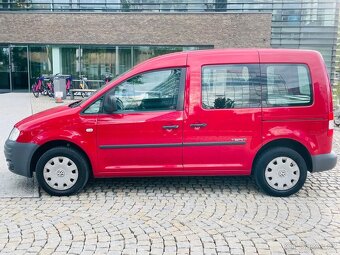 Volkswagen Caddy 1.6i 75KW MANUÁL TAŽNÉ PĚKNÝ STAV - 10