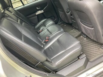 Volvo XC90 - 10