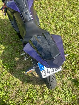 Yamaha YZF-R125 - 10