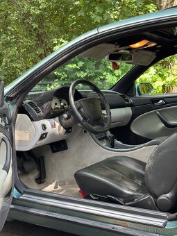 MERCEDES CLK W208 - 10