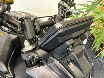 Yamaha MT-09 / 2024 - 10