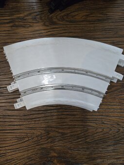 Díly na autodrahu ninco - 10