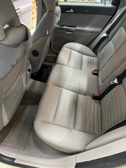 Volvo S40 1.6 D - 10