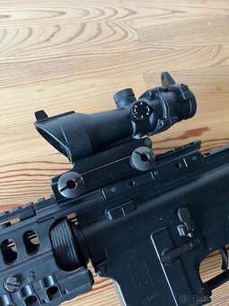 Airsoft M4 + výbava - 10