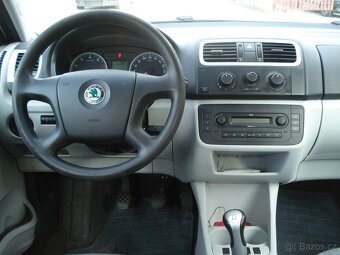 ŠKODA ROOMSTER 1.2 51 KW - 10