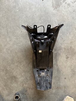 Prodám díly KTM 390 DUKE rv:2013/2019 Pasuje i na 125-200ccm - 10