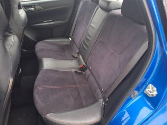 Subaru Impreza WRX STi - 10