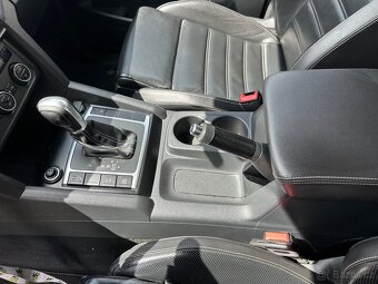 Volkswagen Amarok Aventura - 10