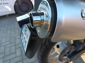 Suzuki DL 650 - 10