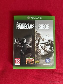 Microsoft Xbox One X, 1 TB - 10