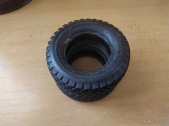 Různá kola na RC modely 1:10 - 10