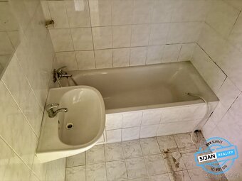 Prodej bytu 2+1 v Opavě, ev.č. 00588 - 10