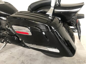 Suzuki M800 Intruder - 10