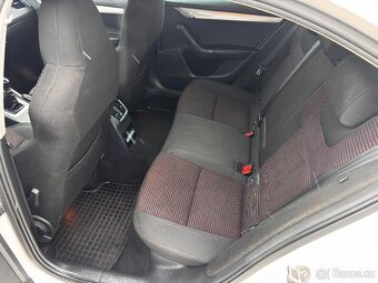 Škoda Octavia - 10