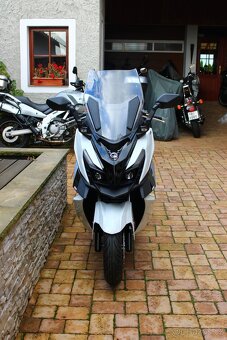 Sym Cruisym 125 i ABS - 10