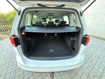 VW Touran HIGHLINE 2.0 TDI DSG 110KW/Fulled/Navi/Tažný/2020 - 10
