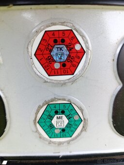 Toyota RAV4 2,0 - 10