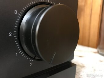 Technics SU-V55A Mimořádně zachovalý zesilovač. - 10