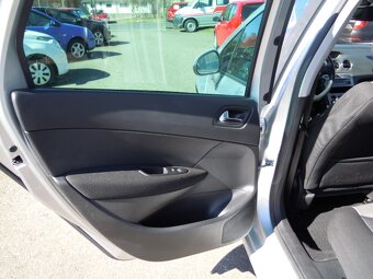 Peugeot 308 1.6HDi 82kw(111hp) r.v.2/2012 - 10