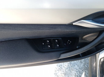 BMW X1 2.0 D sDrive 105kW/1MAJ/Klima - 10
