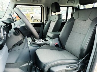 INEOS GRENADIER QUARTERMASTER - pick up - 10