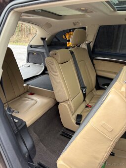 Audi Q7 7 mist 3.0 tdi 176 kW tazne webasto - 10