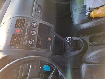 VW Touran 2.0 TDI 103kw Klima Model 2006. - 10
