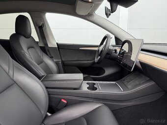 Tesla Model Y Long Range 4x4 záruka 2029 DPH - 10