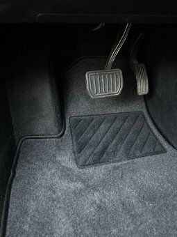 Tesla Model 3 - 10