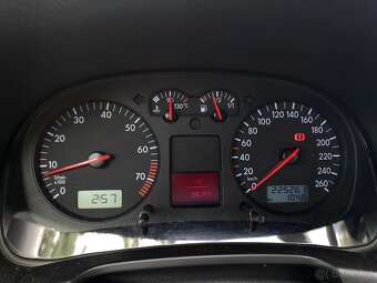 Volkswagen Golf 4 - 10