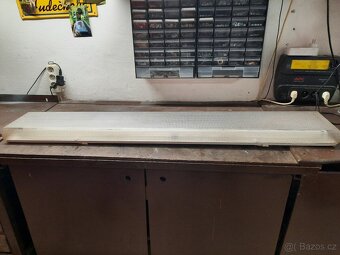 Usporné žárovky různé LED -GU 10/4.8 W 6 ks 190 kč, - 10