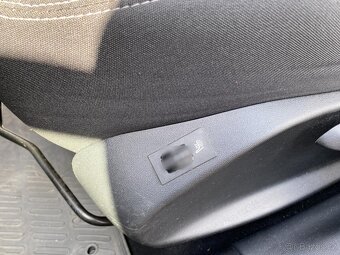 Peugeot 208 1.2PT ,  60 kW benzín, 2017 - 10