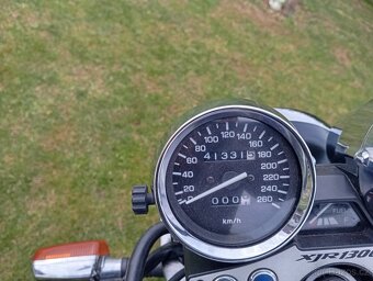 Yamaha XJR 1300 - 10