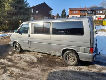 VW T4 Caravelle 2,5 TDI 75kW Long - 10