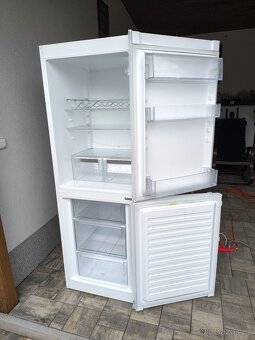 Lednice s mrazákem Electrolux EN3201MOW - 10