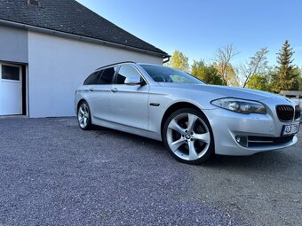 Prodám BMW f11 2011 525d 150kw - 10