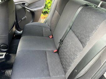 Ford Focus 1.6 74kw - 140 tis. km - 10