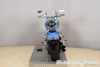 Yamaha XV 1900 Raider S - 10
