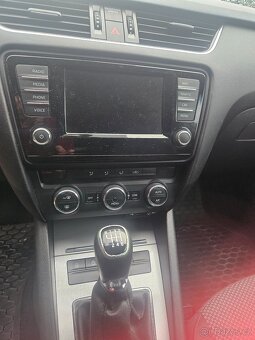 Octavia 3 kombi.1.6tdi 81kw Greenline 6 rychlosti - 10
