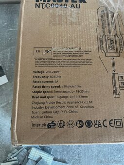 Elektrická sponkovačka / hřebíkovačka Neu Master - 10