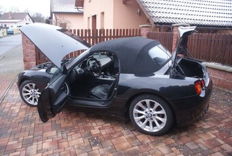 BMW Z4 3.0i E85 170kw - manuál, xenon, dovoz DE, M-podvozek - 10