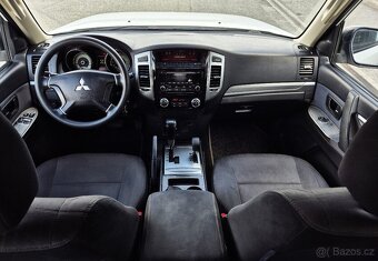MITSUBISHI PAJERO 3.2DiD 140KW 2016 1 MAJITEL XENON NAVIJÁK - 10