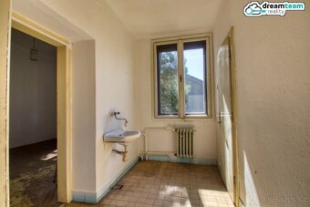 DŮM PLNÝ PŘÍBĚHŮ A POTENCIÁLU V PETŘVALDĚ, ev.č. 00257 - 10