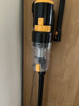 Tyčový vysavač Riwall,Pro Carpetto Royal 400 W, nový, - 10