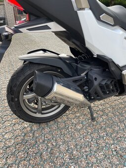 SKÚTR SYM ADX 125 - 10