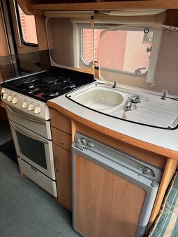 Anglický karavan SWIFT BLAKEMERE - 10